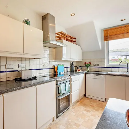 2 Bed In Sz135 Ferienhaus